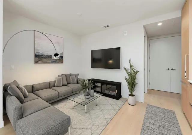 Photo 4 of Condo for sale at 44 East Ave #2506, Austin, TX 78701 | MLS# 9395230 | Listing updated on 2026-06-18