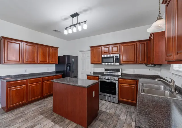Photo 3 of Single family home for sale at 1404 Delia Chapa, Hutto, TX 78634 | MLS# 4521786 | Listing updated on 2026-09-02