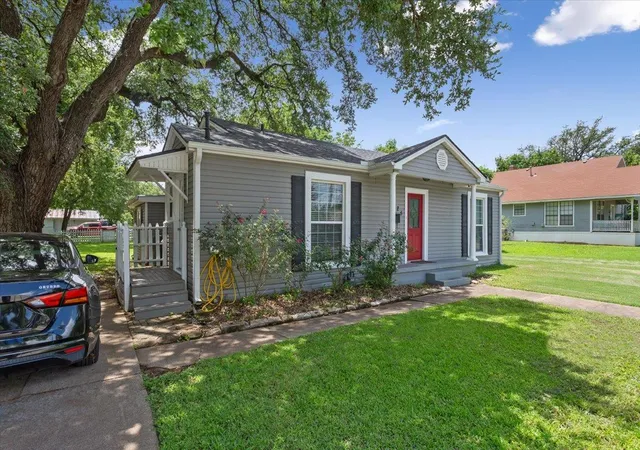 Homes for sale in Belton, TX | 425 E 13Th Ave, Belton, TX 76513 | MLS# 8902703