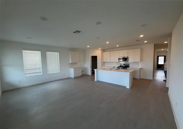 Photo 1 of Single family home for sale at 316 Rockies Rd, Hutto, TX 78634 | MLS# 3878497 | Listing updated on 2026-09-22