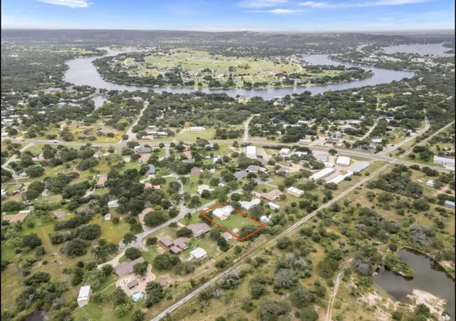 Homes for sale in Kingsland, TX | 301 Reven Acres Dr, Kingsland, TX 78639 | MLS# 1117391