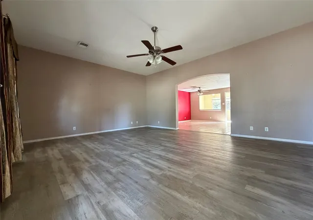 Photo 3 of Single family home for sale at 1836 Ridgeview Dr, Kingsland, TX 78639 | MLS# 8501979 | Listing updated on 2026-10-04
