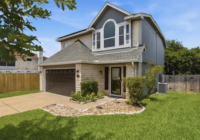 Photo 3 of Single family home for sale at 14015 Conner Downs Dr, Pflugerville, TX 78660 | MLS# 4555158 | Listing updated on 2026-09-26