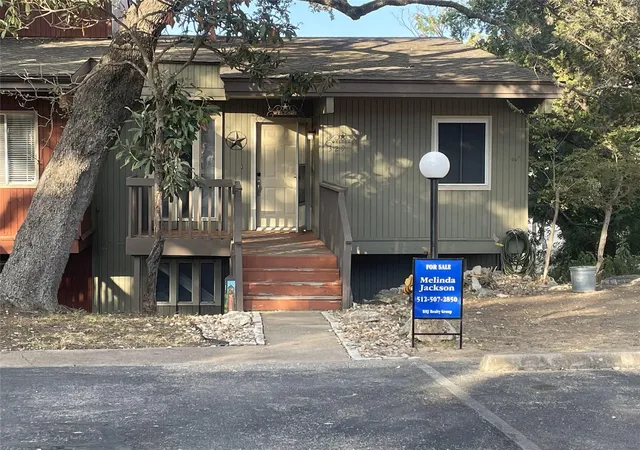 Homes for sale in Point Venture, TX | 329 S Venture Blvd S, Point Venture, TX 78645 | MLS# 9087039