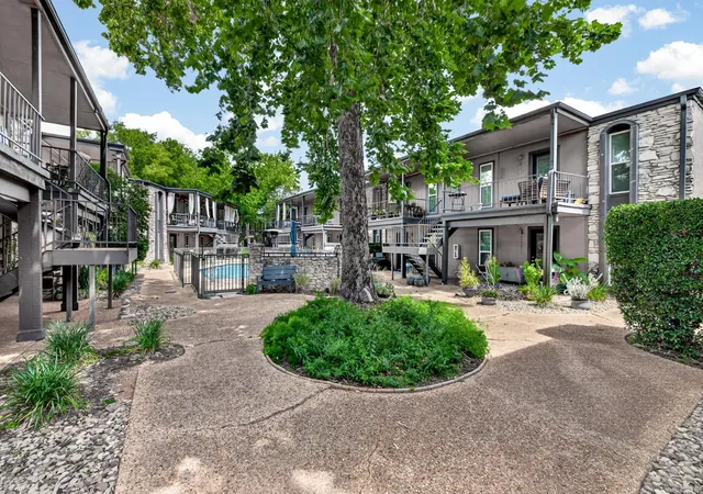 2nd image of 5820 Berkman Dr #120, Austin, TX 78723 | MLS# 7029254
