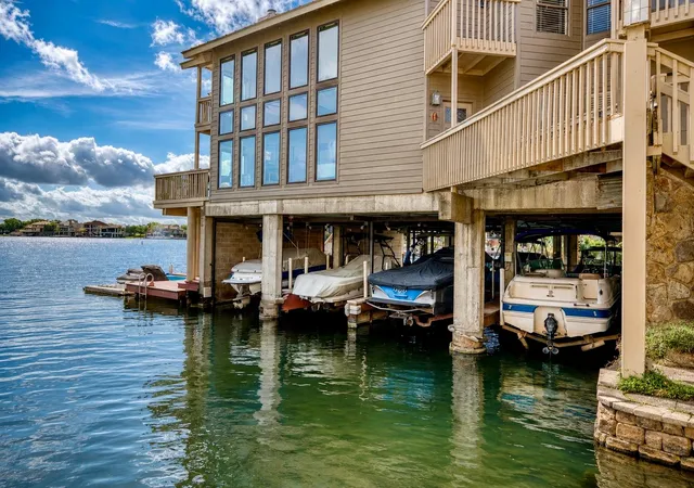 2nd image of 1101 The Cape Rd #2, Marble Falls, TX 78657 | MLS# 3219184
