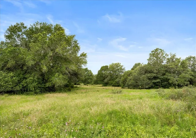 5th image of 8413 Mach Rd, La Grange, TX 78945 | MLS# 8727906