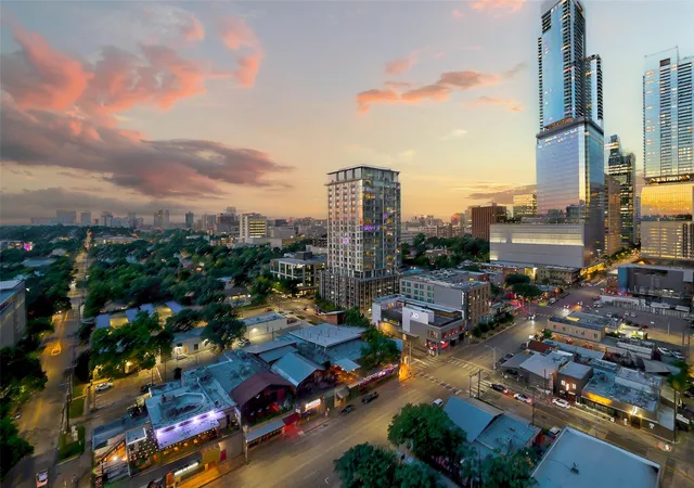 40th image of 501 West Ave #1604, Austin, TX 78701 | MLS# 3001248