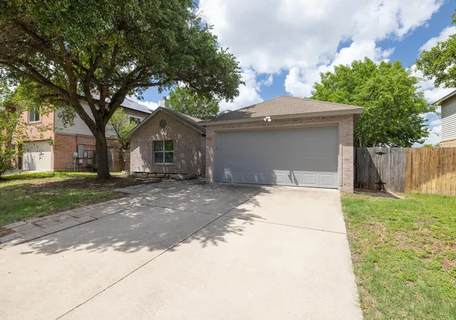 Photo 2 of Single family home for sale at 708 Justeford Dr, Pflugerville, TX 78660 | MLS# 1584411 | Listing updated on 2026-09-29
