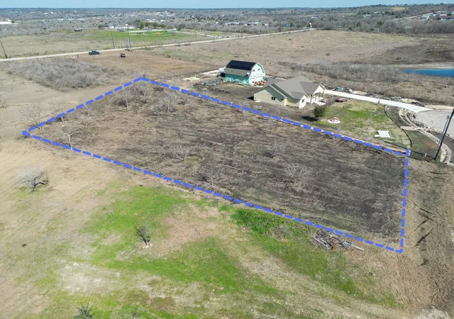 Homes for sale in Kyle, TX | 433 E Ridge Ln, Kyle, TX 78640 | MLS# 8028678