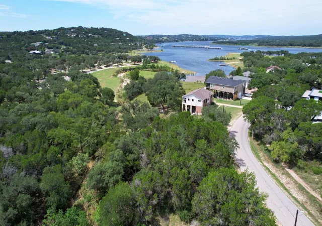 3rd image of 6719 Bar K Ranch Rd, Lago Vista, TX 78645 | MLS# 7810934