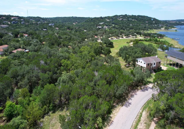 4th image of 6719 Bar K Ranch Rd, Lago Vista, TX 78645 | MLS# 7810934