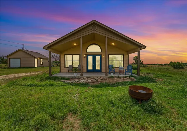 Homes for sale in Oglesby, TX | 1325 County Road 269, Oglesby, TX 76561 | MLS# 8892899
