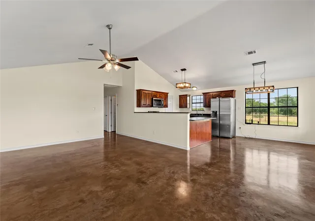 Homes for sale in Oglesby, TX | 1325 County Road 269, Oglesby, TX 76561 | MLS# 8892899