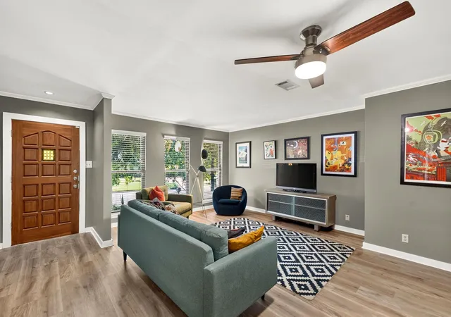 2nd image of 8507 Shenandoah Dr, Austin, TX 78753 | MLS# 8785968