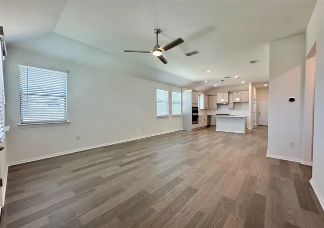 Photo 2 of Single family home for sale at 541 Porter Country Pkwy, Buda, TX 78610 | MLS# 7271918 | Listing updated on 2026-10-06