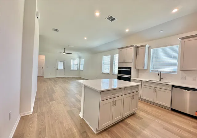 Photo 3 of Single family home for sale at 557 Porter Country Pkwy, Buda, TX 78610 | MLS# 4023319 | Listing updated on 2026-10-06