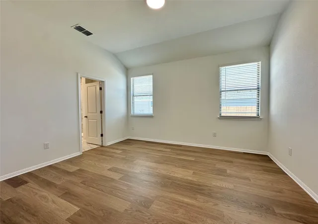 Photo 4 of Single family home for sale at 557 Porter Country Pkwy, Buda, TX 78610 | MLS# 4023319 | Listing updated on 2026-10-06