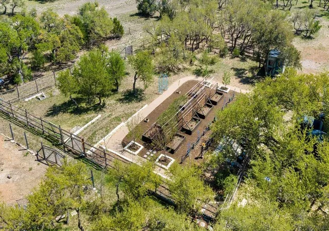 2nd image of 290 Sunset Rdg, Dripping Springs, TX 78620 | MLS# 6797252