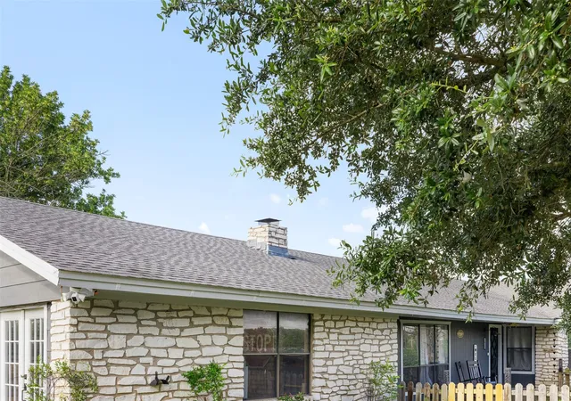 Homes for sale in Lexington, TX | 1015 Fm 112 Rd, Lexington, TX 78947 | MLS# 3402912