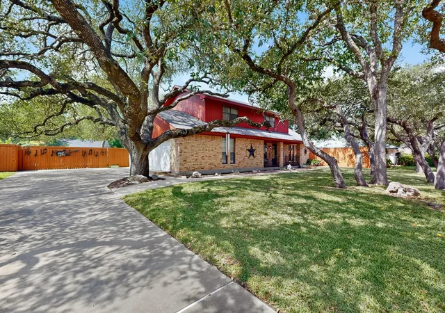 Photo 3 of Single family home for sale at 3311 Sesbania Dr, Austin, TX 78748 | MLS# 9076219 | Listing updated on 2026-09-19