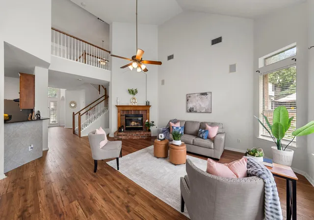 Photo 4 of Single family home for sale at 1440 Hargis Crk Trl, Austin, TX 78717 | MLS# 9880405 | Listing updated on 2026-08-22