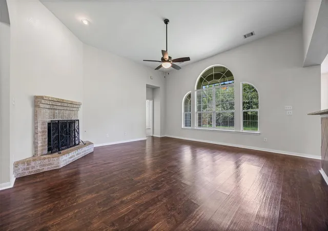 Photo 4 of Single family home for sale at 20013 Crane Crk Loop, Pflugerville, TX 78660 | MLS# 6757990 | Listing updated on 2026-09-13
