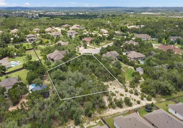1st image of 179 Shawnee Trl, Dripping Springs, TX 78620 | MLS# 4470857