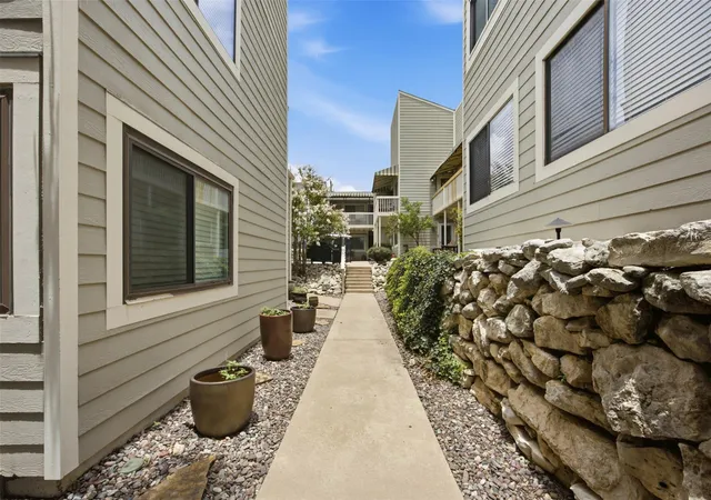 3rd image of 5801 Thunderbird St #B-22, Lago Vista, TX 78645 | MLS# 2684337