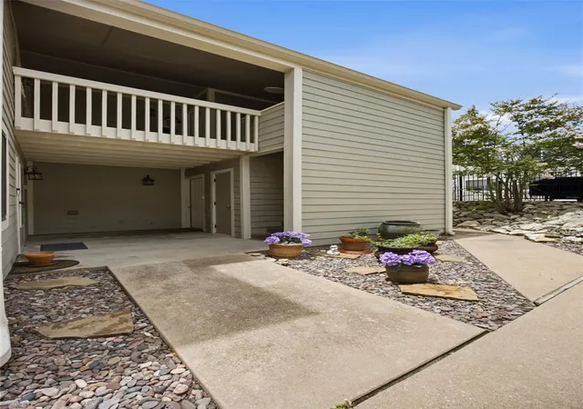 5th image of 5801 Thunderbird St #B-22, Lago Vista, TX 78645 | MLS# 2684337
