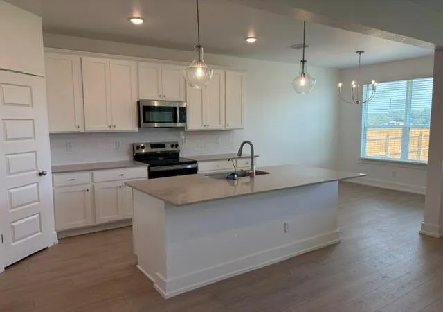 Photo 3 of Single family home for sale at 564 Gus Loop, Georgetown, TX 78626 | MLS# 5366619 | Listing updated on 2026-09-01