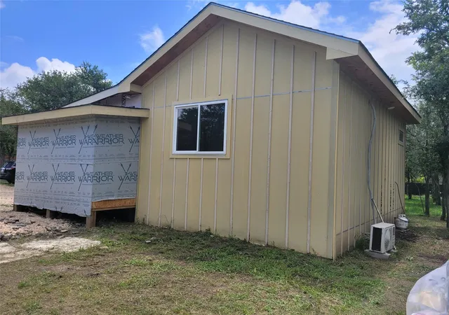 Homes for sale in Dale, TX | 233 St Marys Rd, Dale, TX 78616 | MLS# 4604968