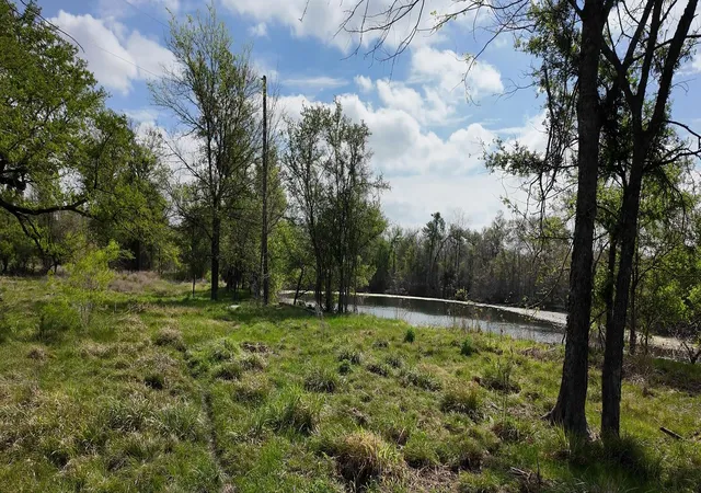 1st image of 144 Cr 219, Gause, TX 77857 | MLS# 7821487