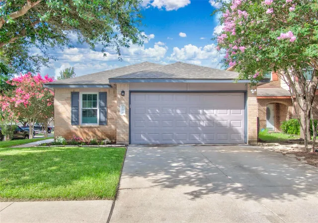 1st image of 101 Texas Ash Cv, Manchaca, TX 78652 | MLS# 1962657