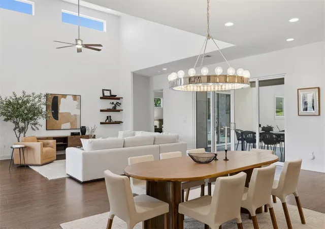 Photo 1 of Single family home for sale at 2704 Oak Park Dr, Austin, TX 78704 | MLS# 6731224 | Listing updated on 2026-09-11
