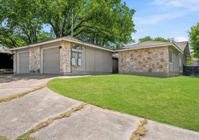2nd image of 2401 Burleson Rd, Austin, TX 78741 | MLS# 1275105