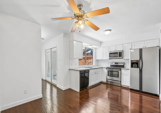 Photo 1 of Condo for sale at 4202 Hudson Bnd Rd #B, Austin, TX 78734 | MLS# 7325048 | Listing updated on 2026-08-24