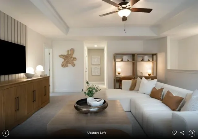Photo 3 of Sale Pending at 16825 Catemaco Walk, Manor, TX 78653 | MLS# 4918626 | Listing updated on 2026-06-17