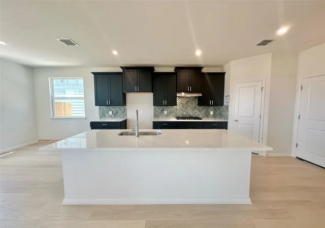 3rd image of 311 Young St, Lockhart, TX 78644 | MLS# 5045452