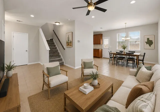 2nd image of 467 Twisted Oaks Ln, Buda, TX 78610 | MLS# 8756946