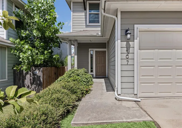 3rd image of 467 Twisted Oaks Ln, Buda, TX 78610 | MLS# 8756946