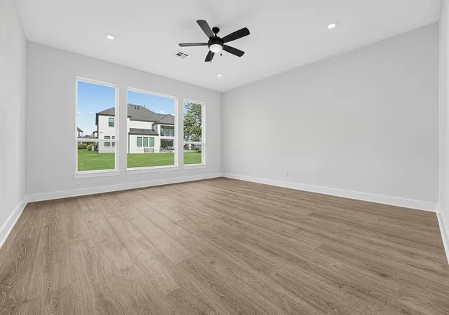 Photo 4 of Single family home for sale at 2312 Vittoria Vw, Leander, TX 78641 | MLS# 2240086 | Listing updated on 2026-10-22