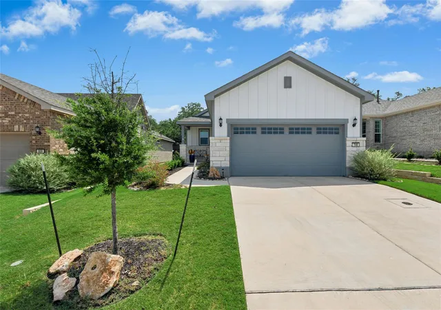 Photo 2 of Single family home for sale at 746 Livewater Ln, Georgetown, TX 78633 | MLS# 7208664 | Listing updated on 2026-08-27
