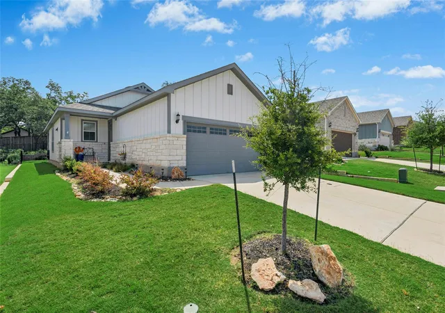 Photo 3 of Single family home for sale at 746 Livewater Ln, Georgetown, TX 78633 | MLS# 7208664 | Listing updated on 2026-08-27
