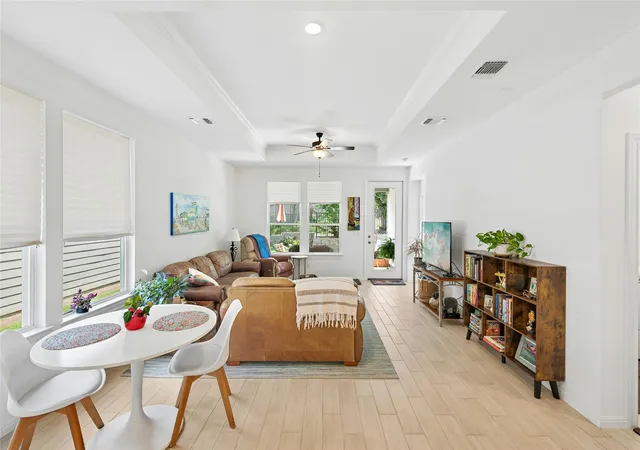 Photo 4 of Single family home for sale at 746 Livewater Ln, Georgetown, TX 78633 | MLS# 7208664 | Listing updated on 2026-08-27