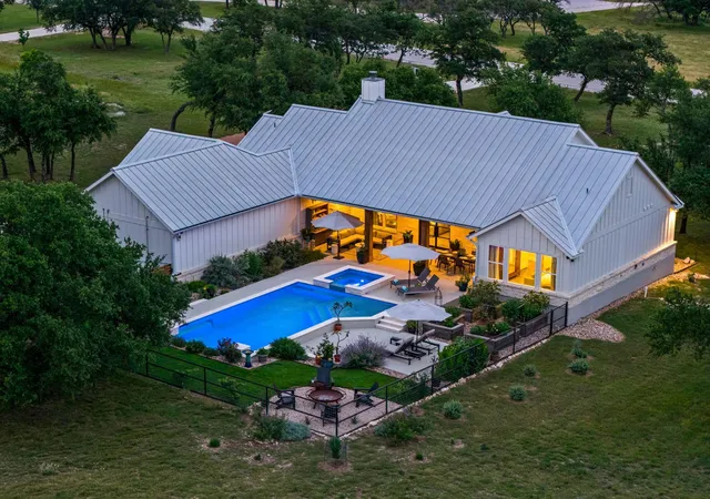 Homes for sale in Fredericksburg, TX | 2009 Axis Cir, Fredericksburg, TX 78624 | MLS# 4274831