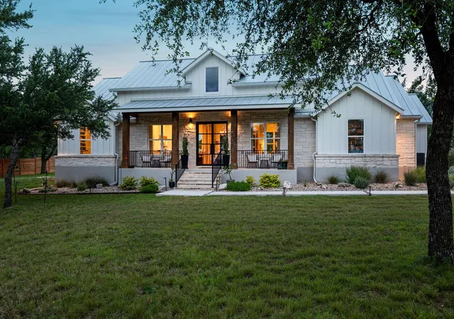 Homes for sale in Fredericksburg, TX | 2009 Axis Cir, Fredericksburg, TX 78624 | MLS# 4274831