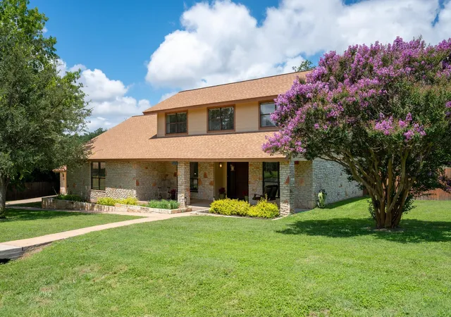 Photo 1 of Single family home for sale at 3908 Valley Vw, Round Rock, TX 78681 | MLS# 7137880 | Listing updated on 2026-10-08