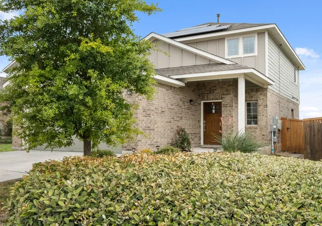 2nd image of 574 W Nautical Loop, Kyle, TX 78640 | MLS# 4719224