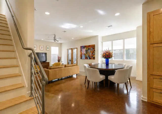 Listing Photo 4 - Condo for sale in building located at 209 Park Ln, Austin, TX 78704 - Unit #A